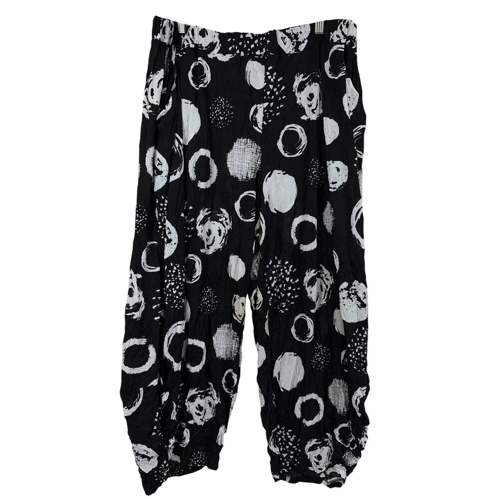Chalet Black And White Funky Super Lightweight Pattern Crinkle Lantern Pants 2X